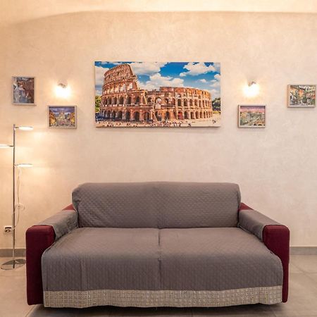 Giulia'S House Roma Apartment Exterior photo